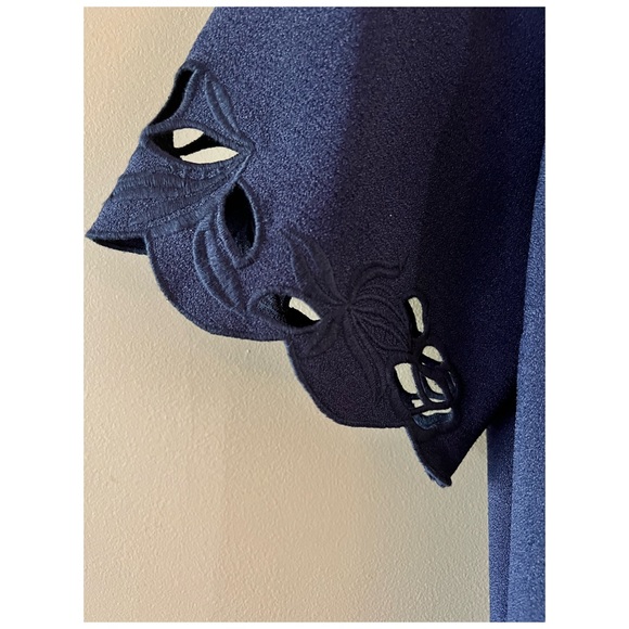 Karl Lagerfeld Dress - Picture 2 of 6